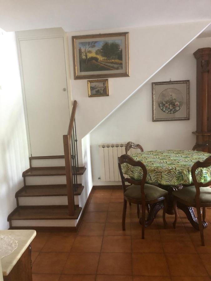 Appartement Scacciapensieri Vicino Al Policlinico E Al Centro Citta à Sienne Extérieur photo